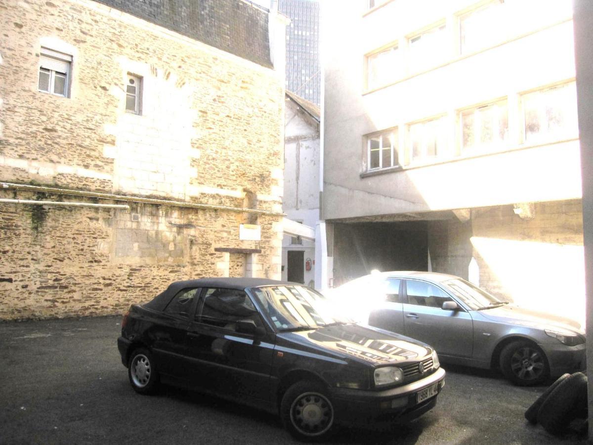 Hotel Des 3 Marchands Nantes Exterior photo