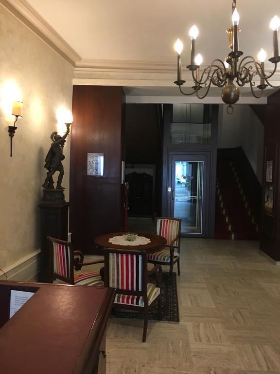 Hotel Des 3 Marchands Nantes Exterior photo